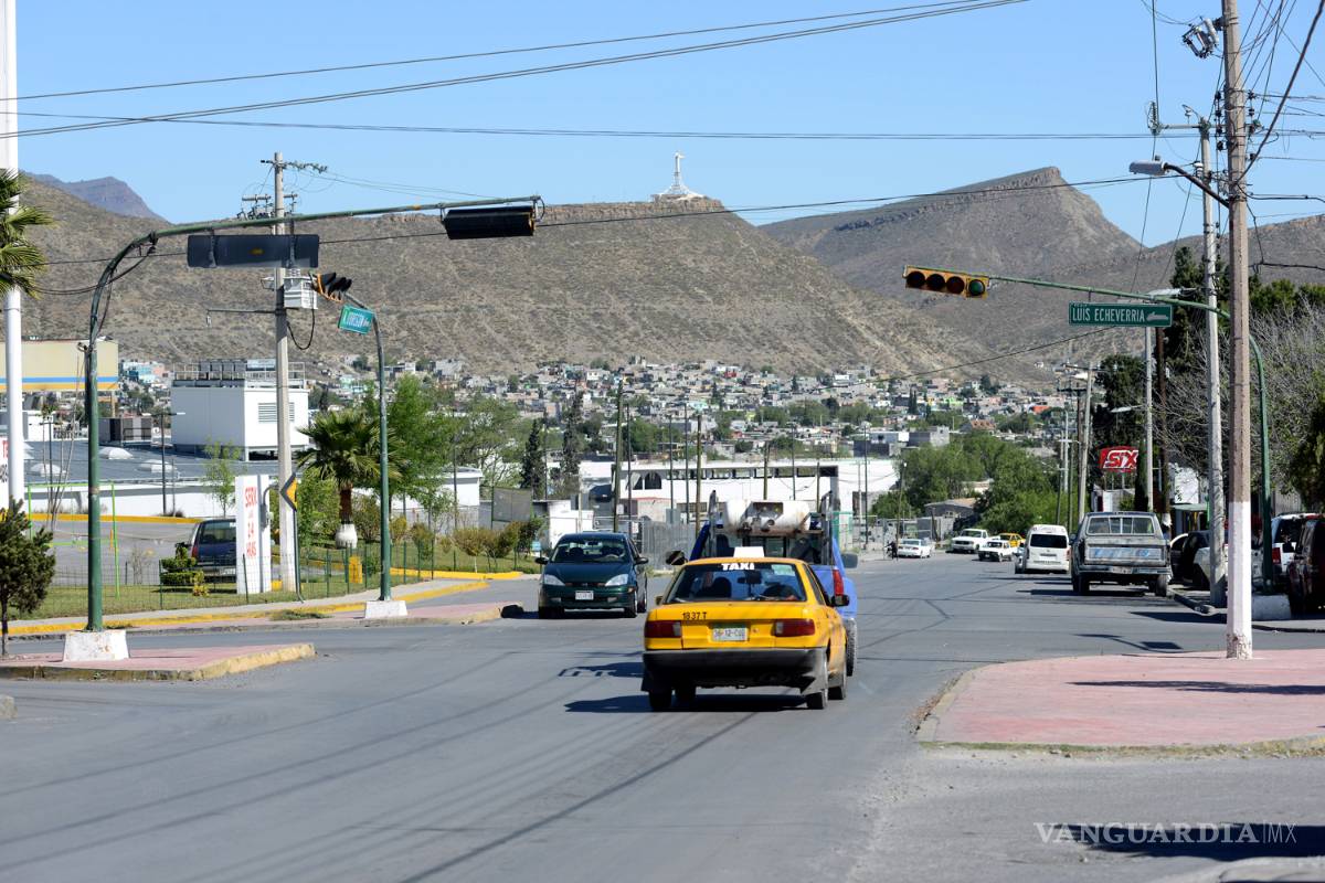 Contra: baches, semáforos y alumbrado; principales quejas de los saltillenses