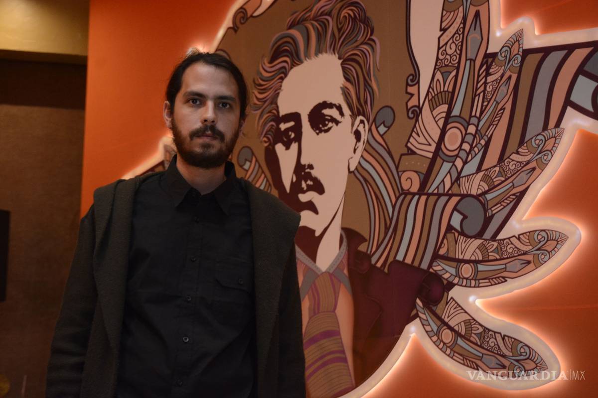 Premian los versos arriesgados de Alejandro Albarrán