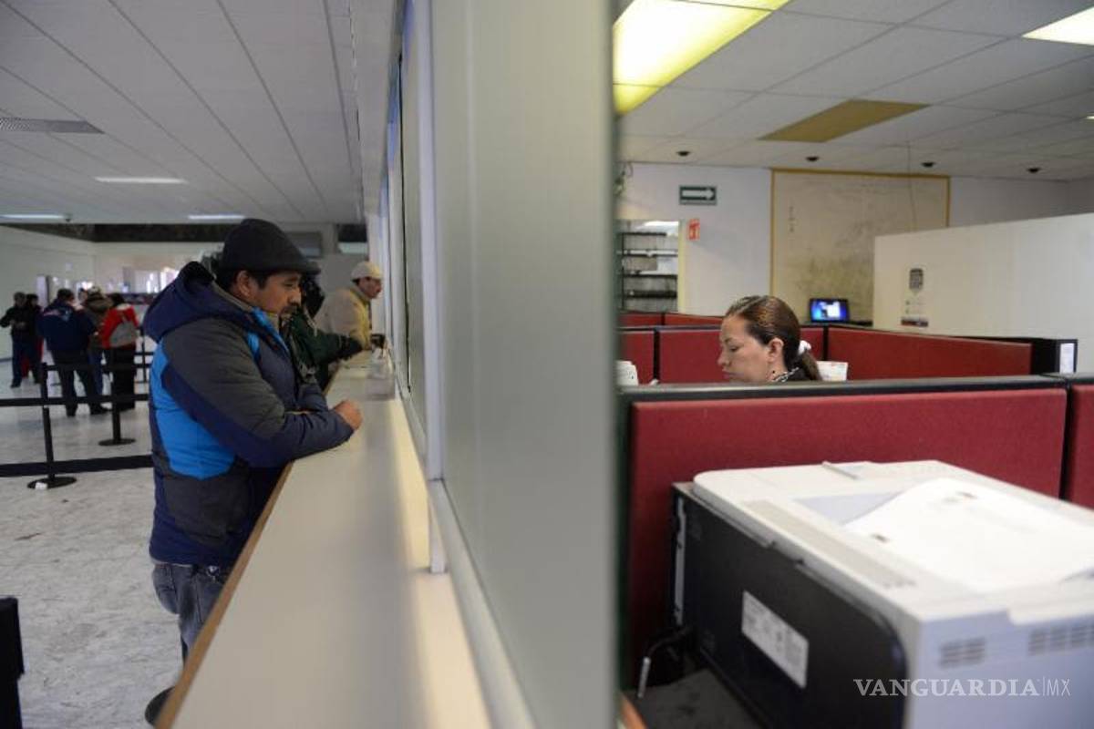 A peso recargos de infracciones de tránsito en Saltillo