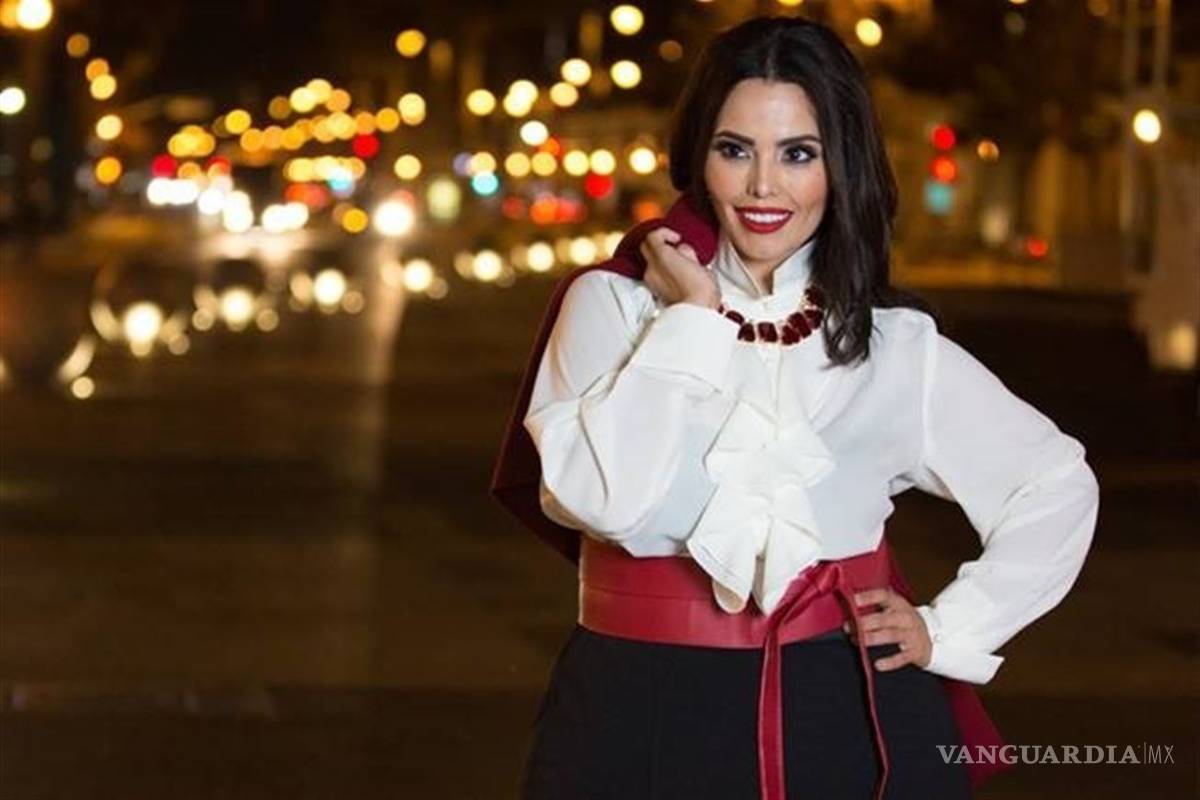 La modelo que adelgazó 100 kilos para entrar en el asiento de un avión