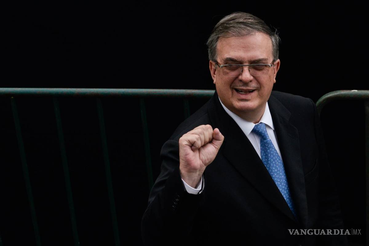 Acusa Marcelo Ebrard que sus respuestas fueron ignoradas por el NYT en artículo sobre la Línea 12 del Metro