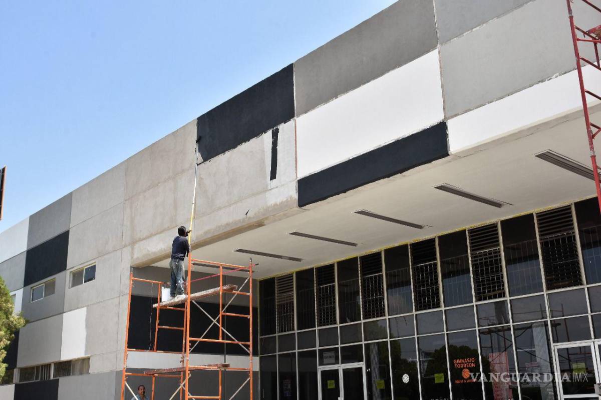 Avanzan trabajos de rescate de la Unidad Deportiva de Torreón