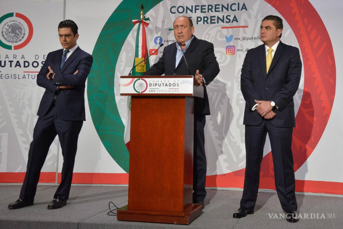 Van por controversia contra el ‘decretazo’; oposición tacha acuerdo de inconstitucional