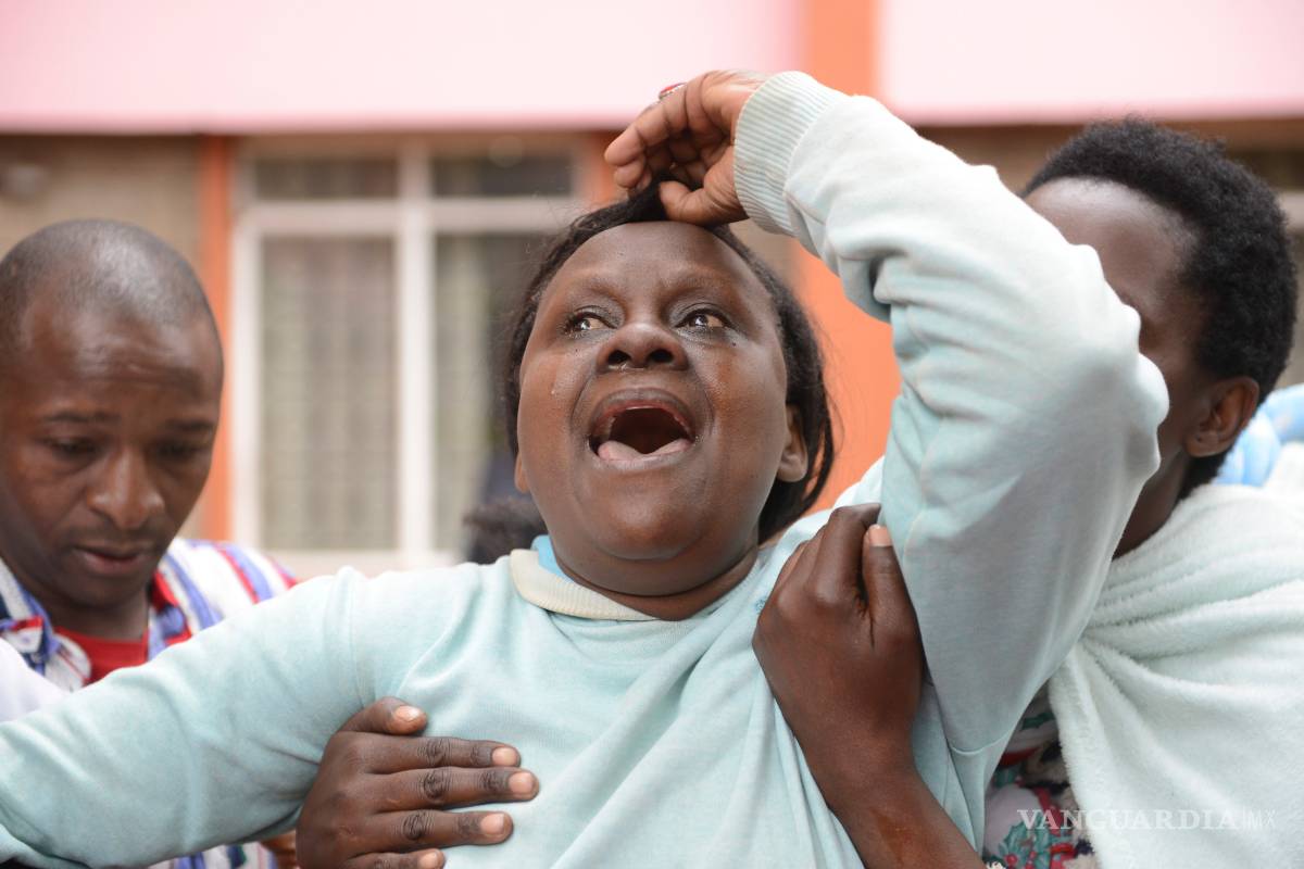 7 niños muertos y 64 heridos al colapsar una escuela en Nairobi