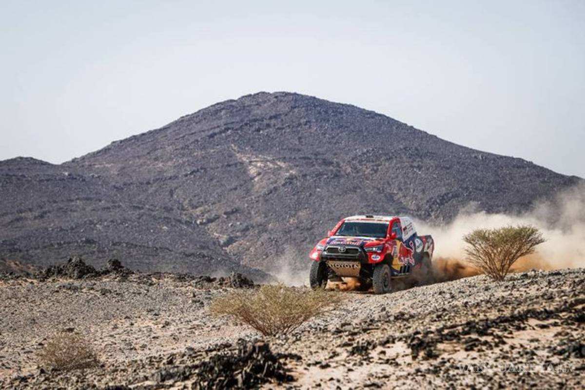 Nasser Al-Attiyah sigue dominando en Dakar