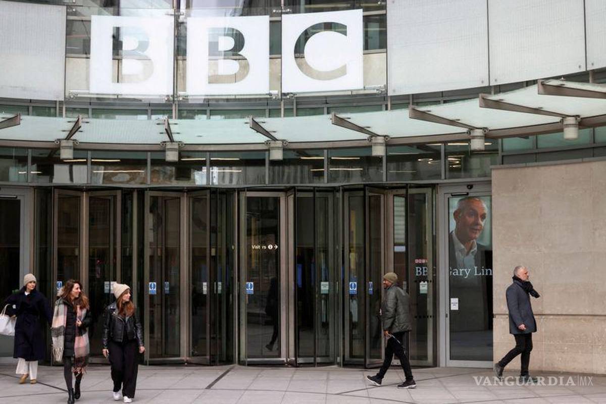 Director de la BBC renuncia tras las críticas por la edición de discurso de Trump