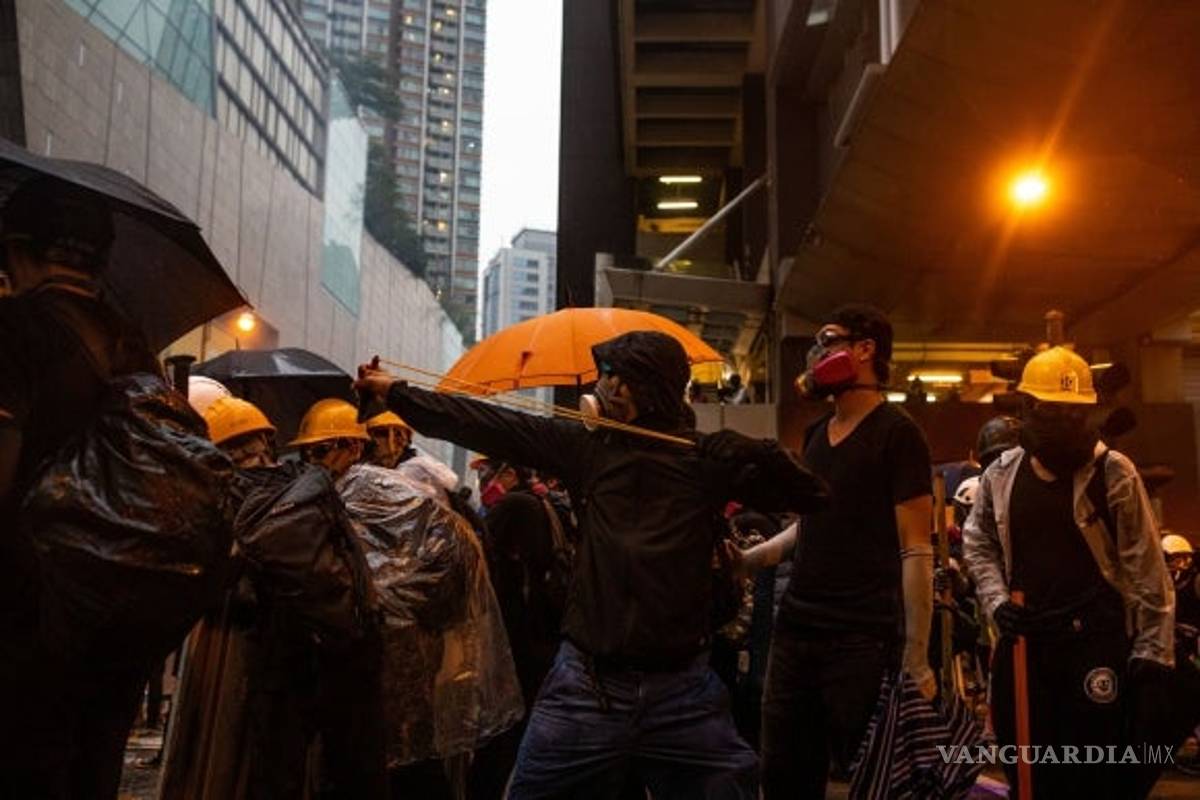 Senado de EU aprueba ley que apoya a manifestantes de Hong Kong y advierte a China por represión
