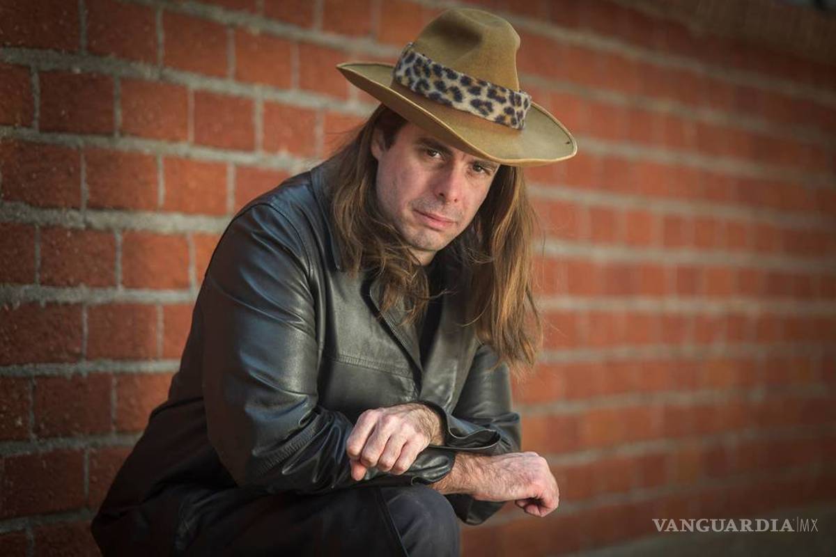 &quot;Claro que me fijo en ti, Saltillo. Te quiero mucho.&quot;, contesta Dross a sus seguidores de la ciudad