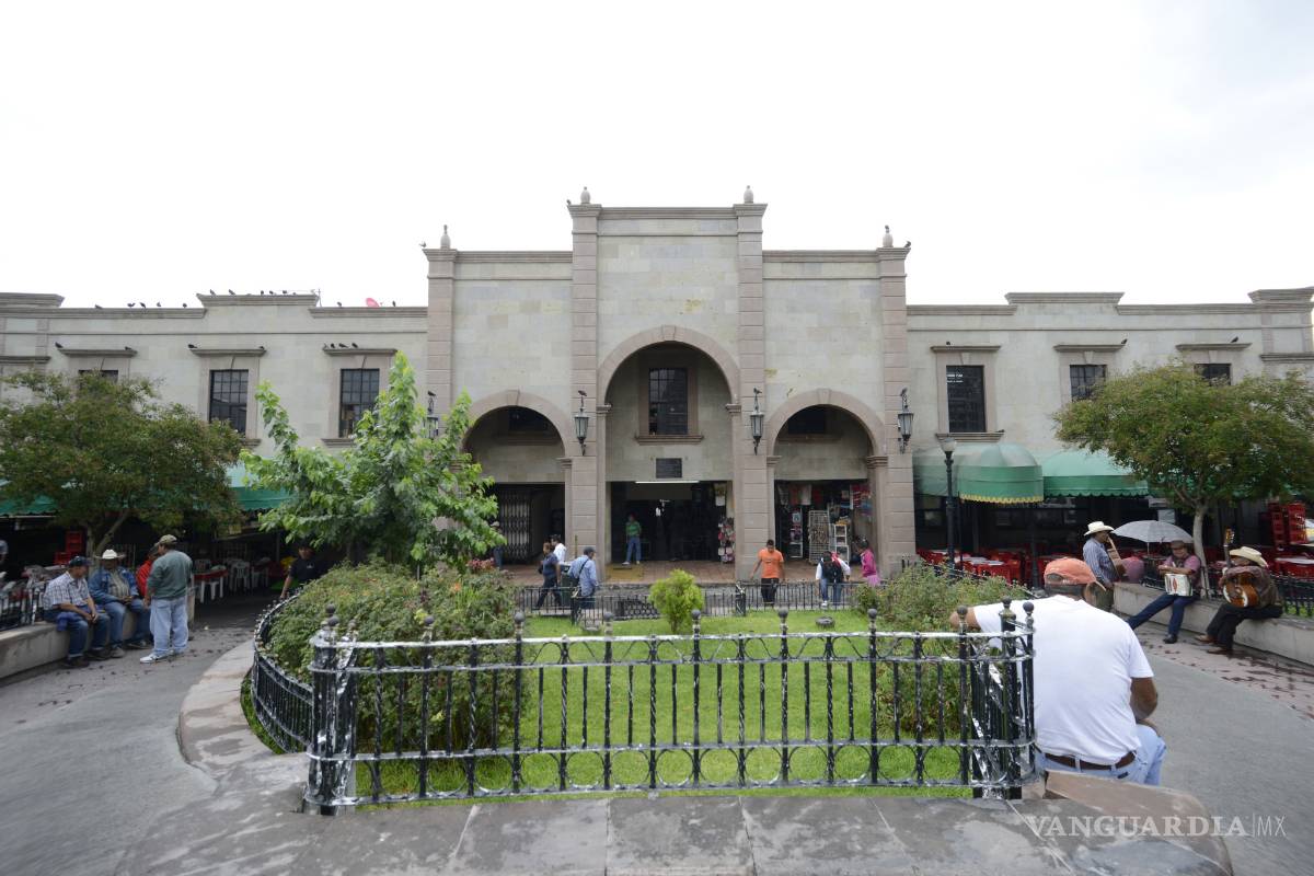 Reclaman inversión locatarios del Mercado Juárez de Saltillo