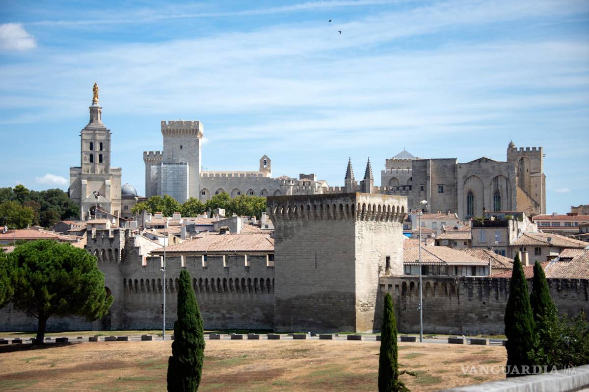 En Francia, 51 hombres van a juicio por un caso de violación con drogas