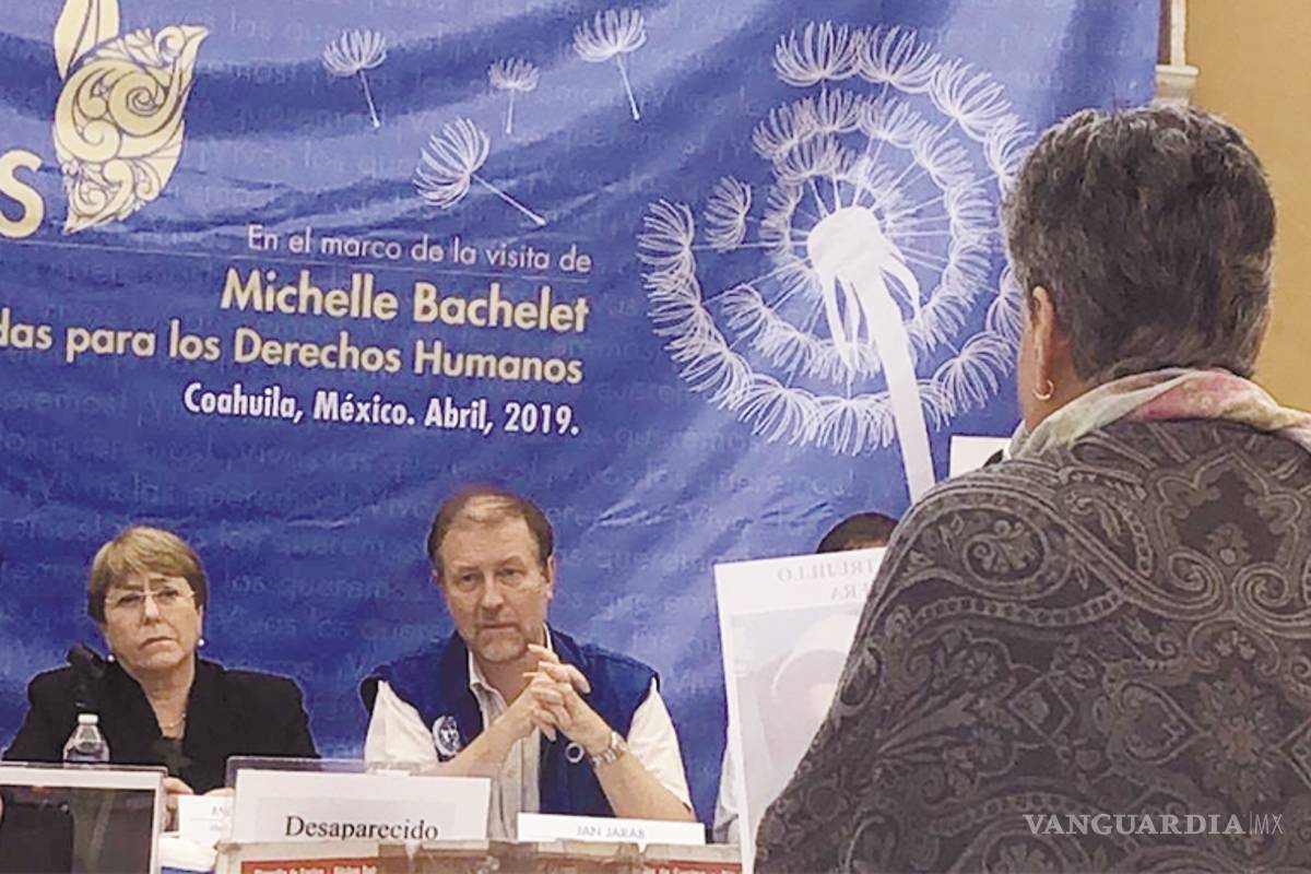 En Saltillo claman colectivos ayuda ante ONU por desaparecidos, durante encuentro con Michelle Bachelet