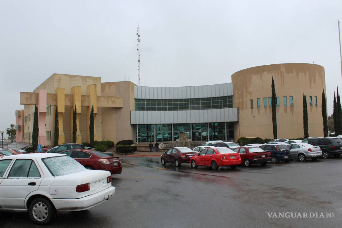 Fallece agente del MP de Arteaga frente a sus compañeros mientras trabajaba