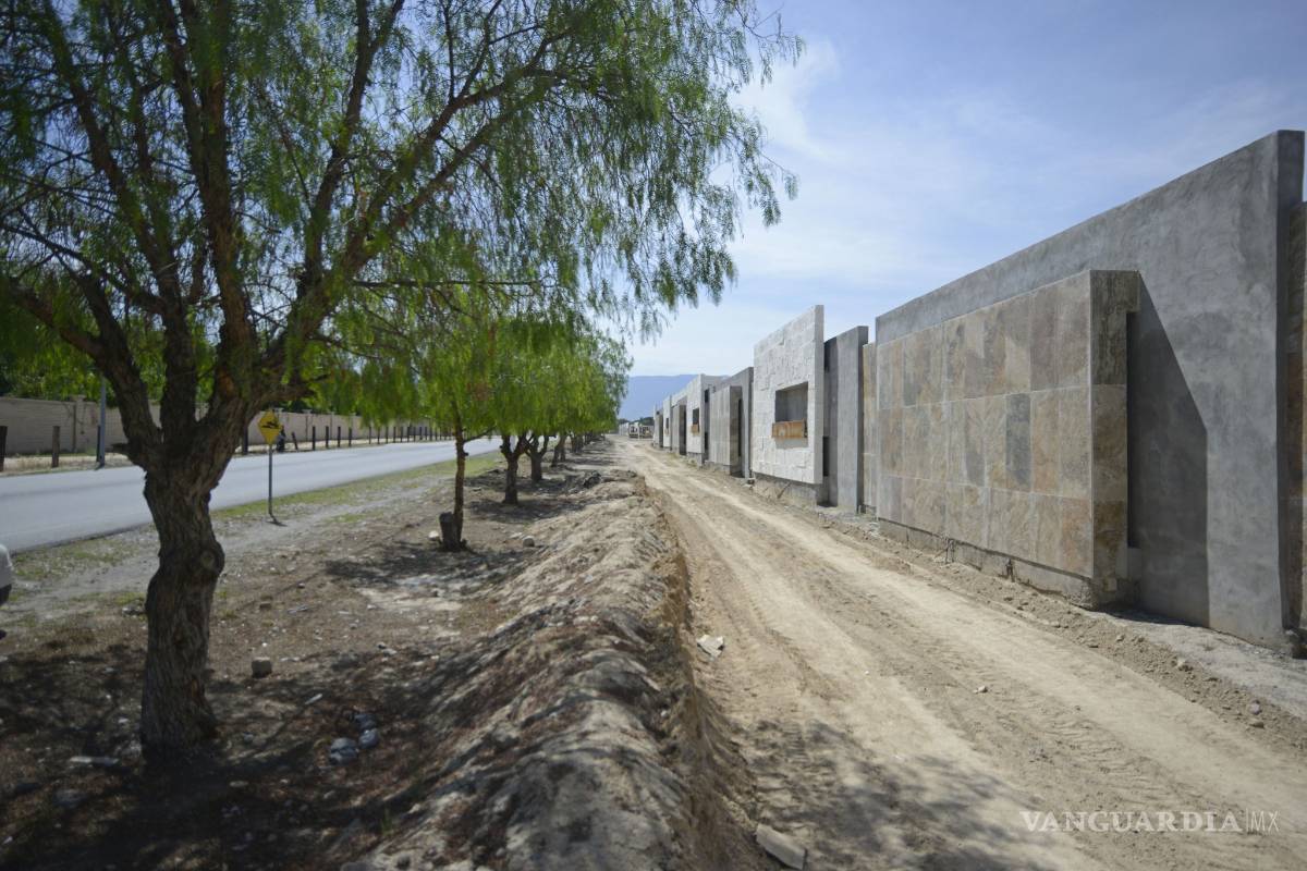 Detienen la ampliación de la carretera a Los Valdés