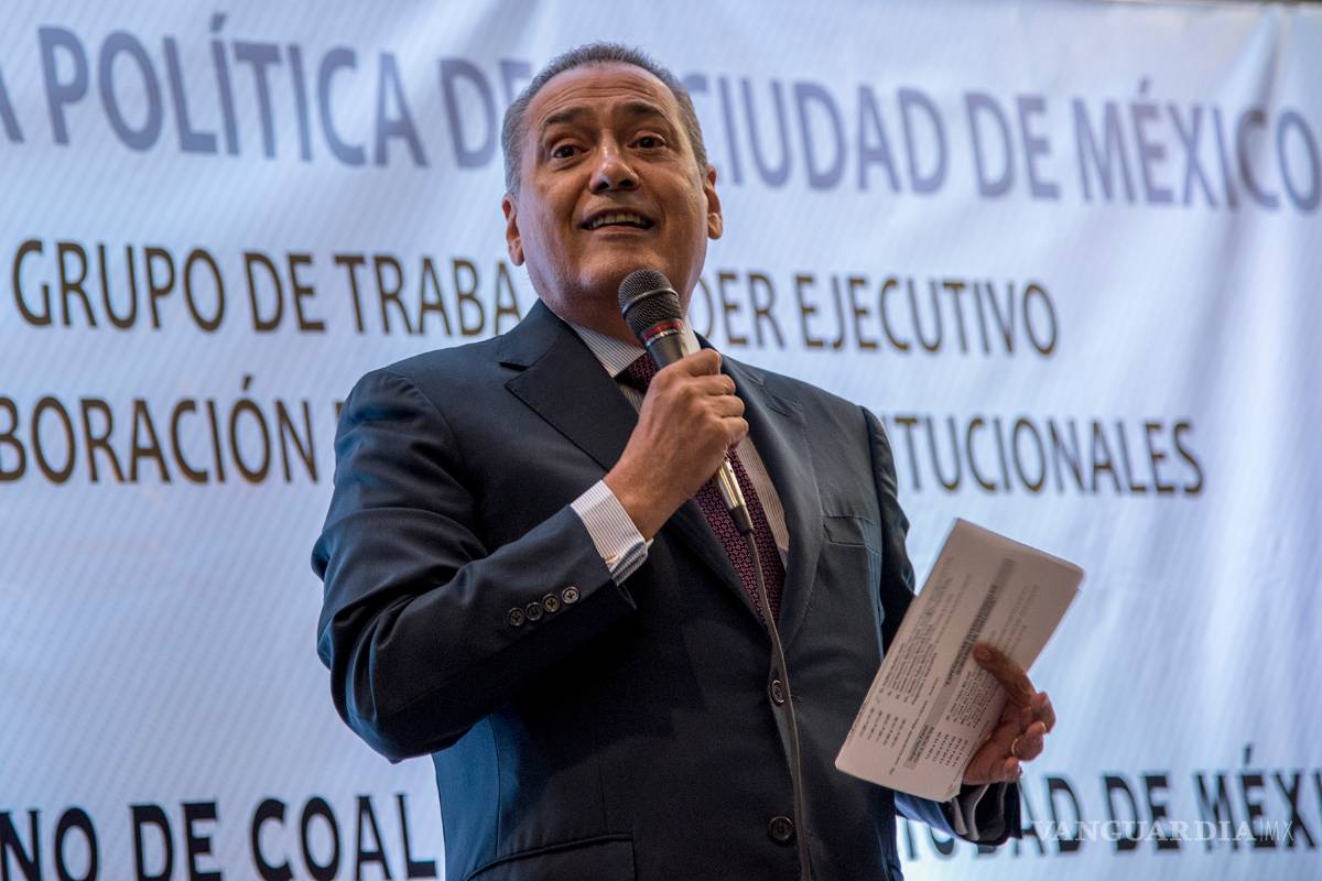 “No más gobiernos de cuotas y cuates": Manlio Fabio Beltrones