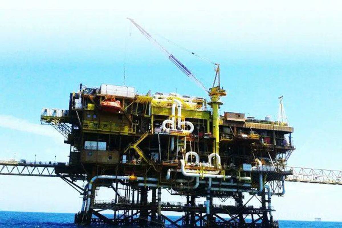 Comando armado asaltó plataforma de Pemex en Campeche