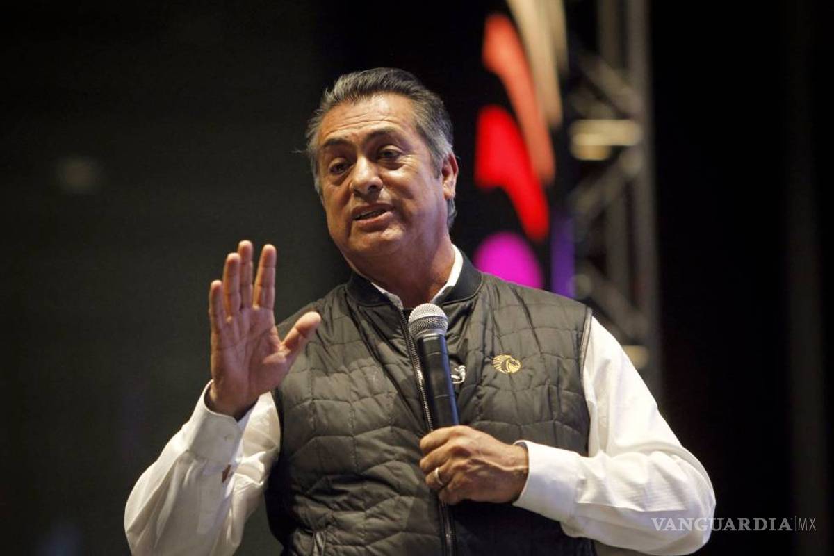 'El Bronco' lanza advertencia a transportistas que buscan recorte de corridas nocturnas en Nuevo León