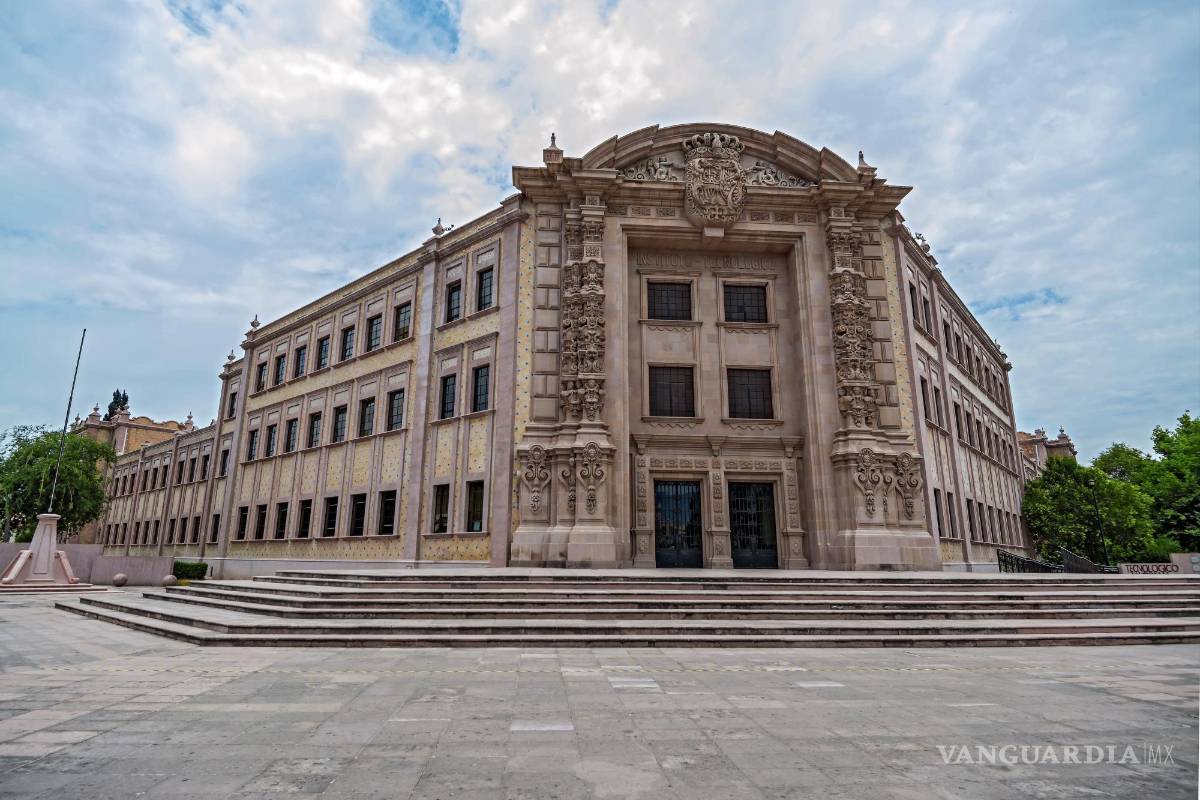 Detienen a hombre intoxicado en Tecnológico de Saltillo; compañero y él agredían a los paseantes