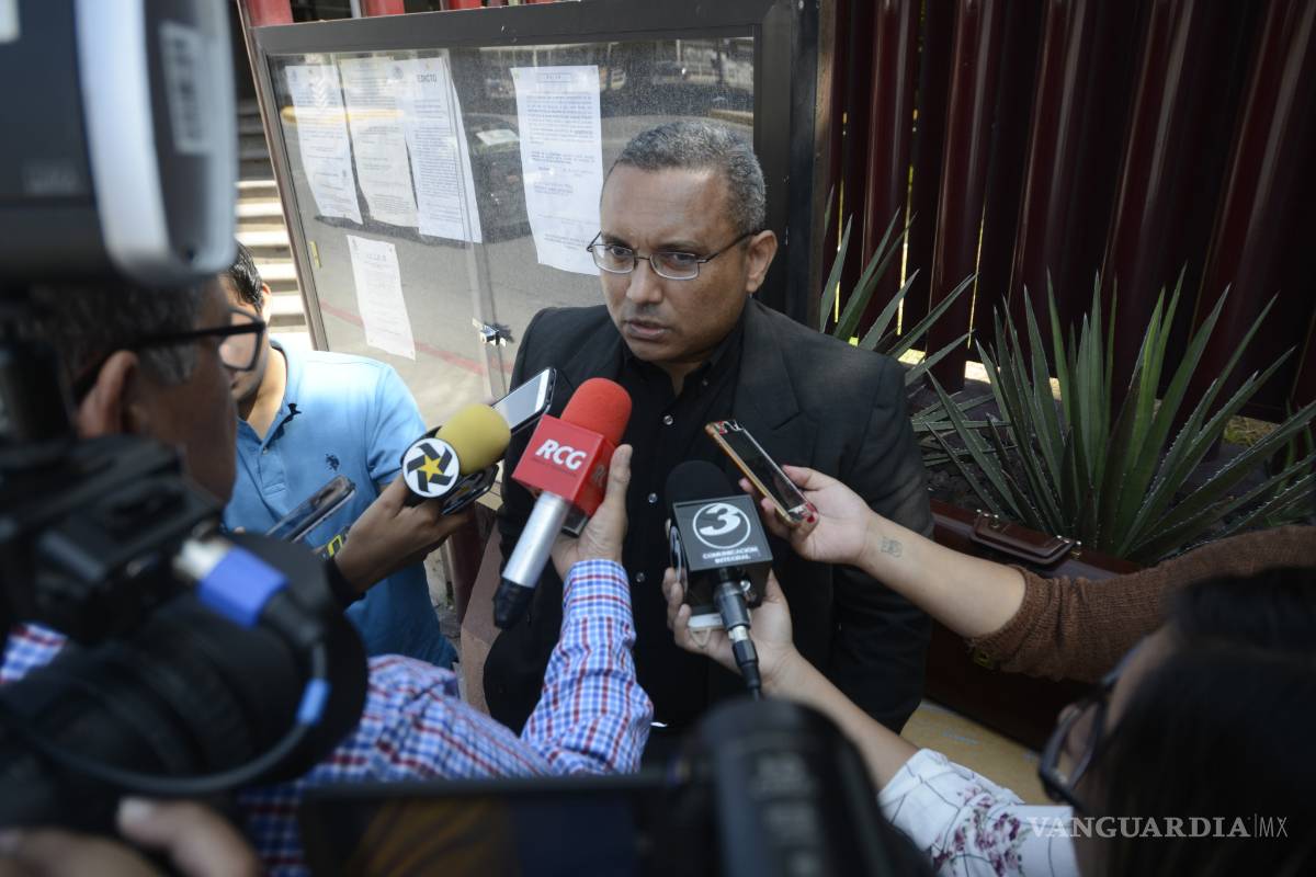 Posponen fallo a demanda de ex empleado contra Pemex