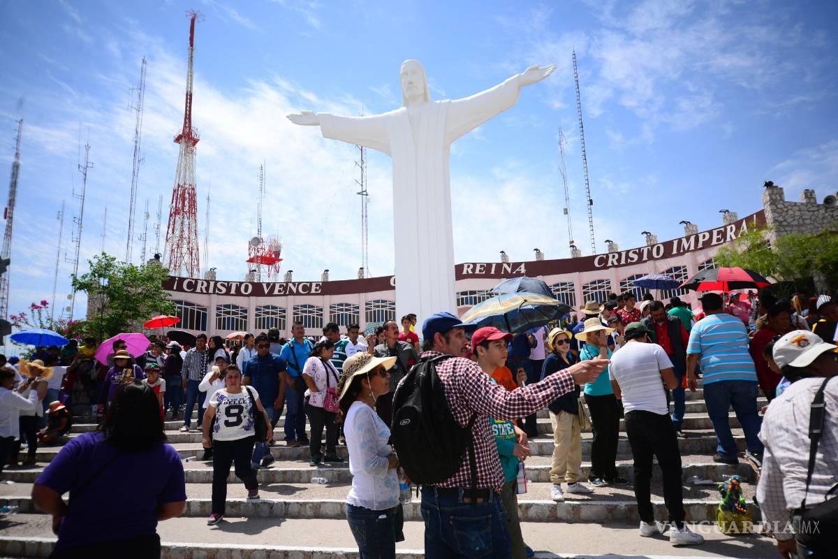 Albercas y viacrucis encienden las alertas