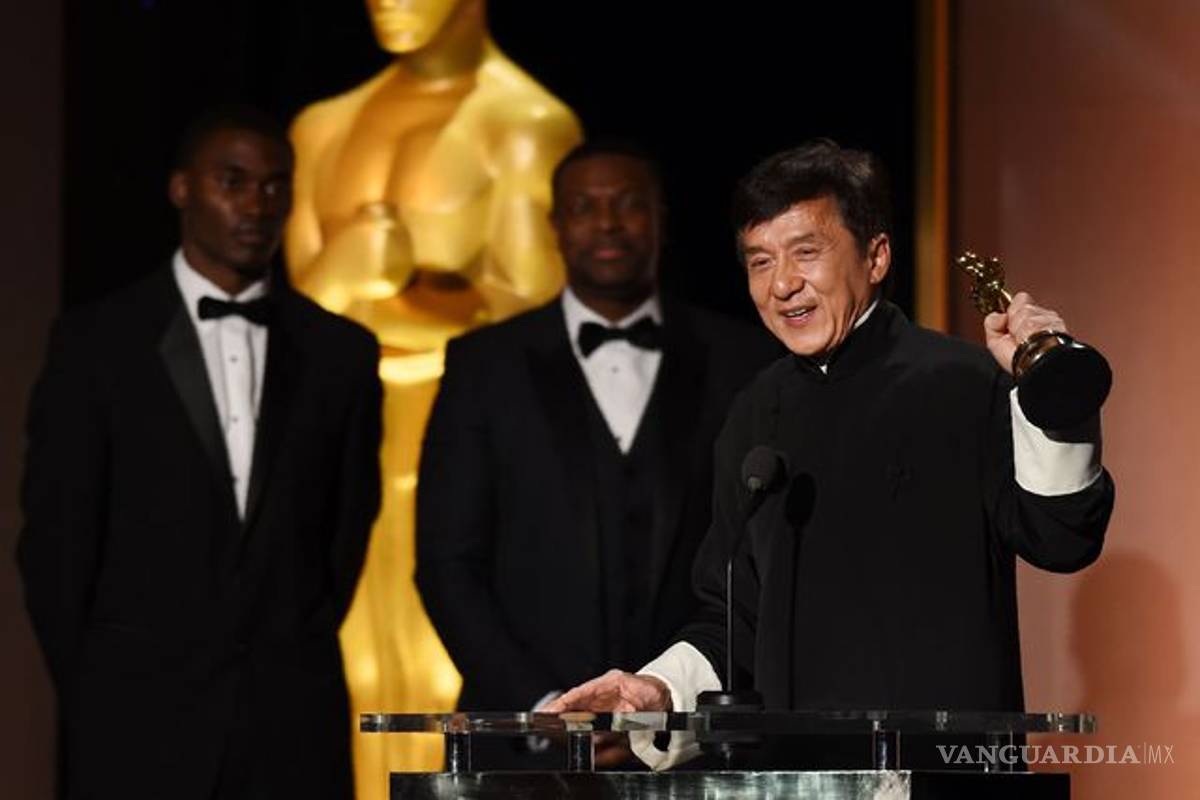 Recibe Jackie Chan Óscar honorífico