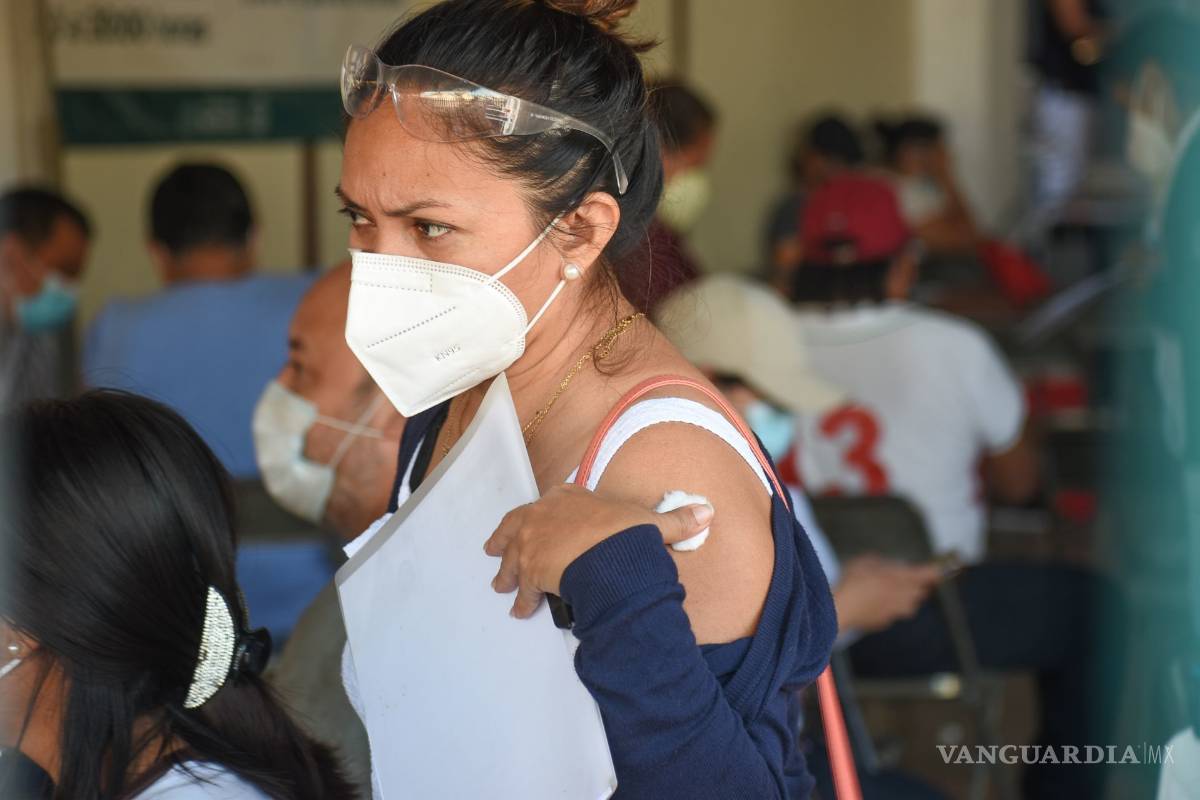 Retrasos en vacunación afectará crecimiento económico de México