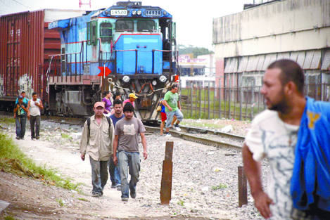 Piden control fronterizo en migración