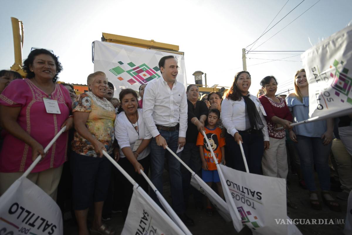 Inicia pavimentación de calle en la Satélite Norte