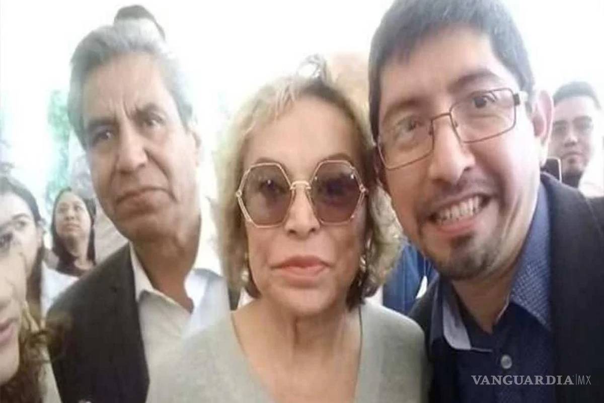 Va Elba por recuperar al SNTE... e incidir en reforma educativa