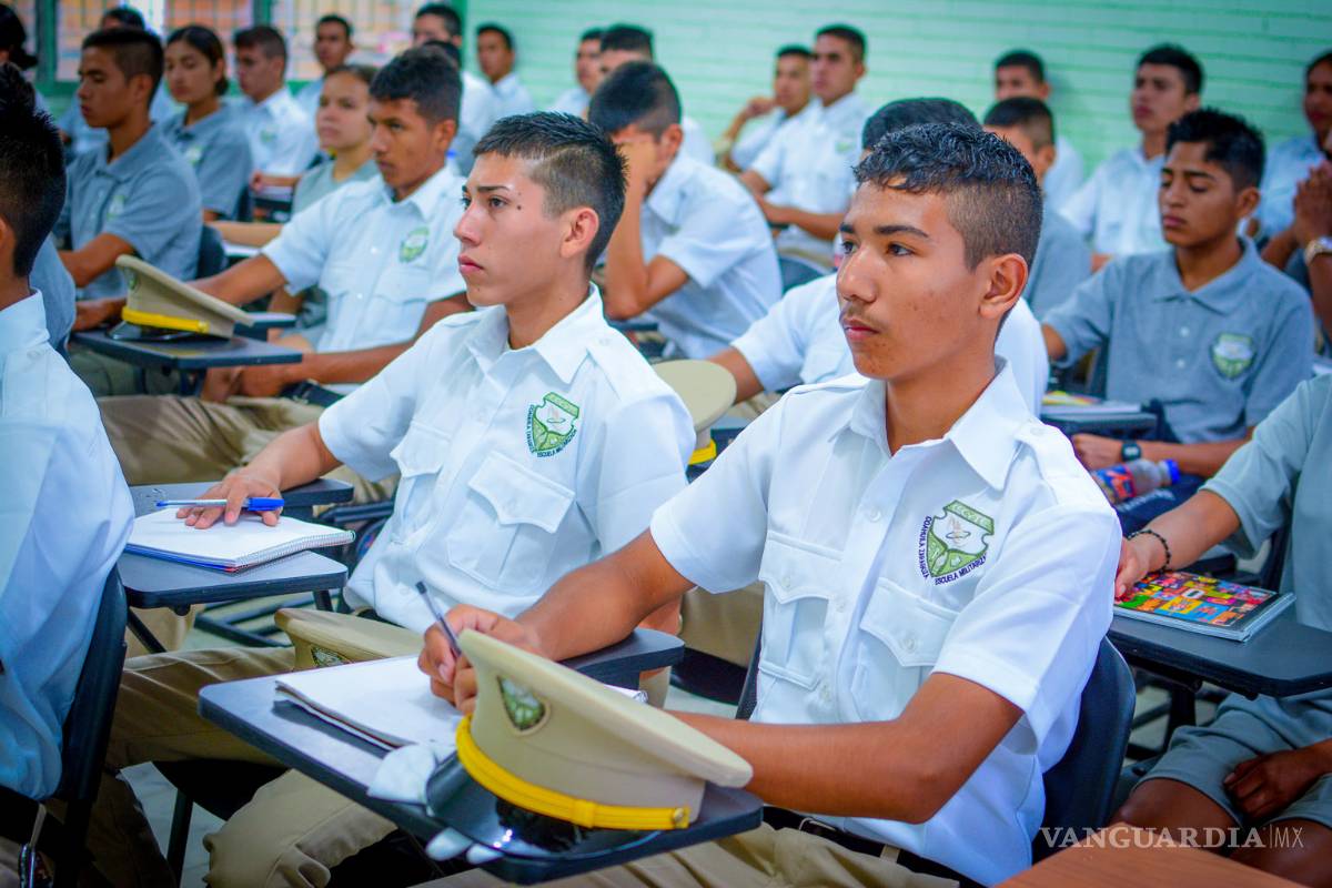 Inician las clases en Bachillerato Militar de Piedras Negras