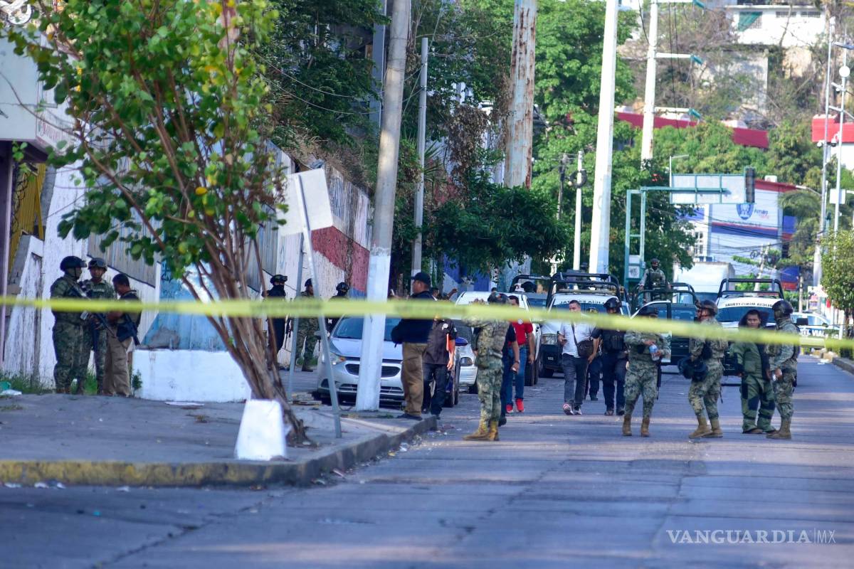 No cesa violencia en Acapulco: asesinan a 4 y queman taxis