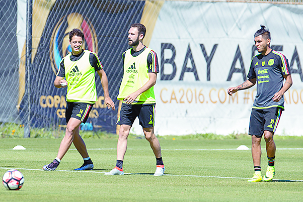 Se medirán mexicanos en amistoso de Leverkusen vs Porto