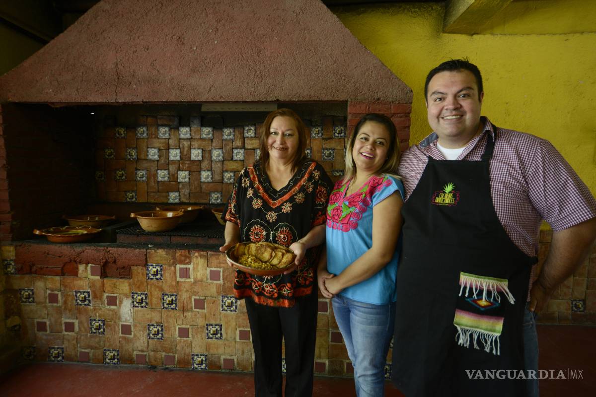 Ya viene el Festival de las Cazuelas; Entre cabuches, nopales y tortas de camarón