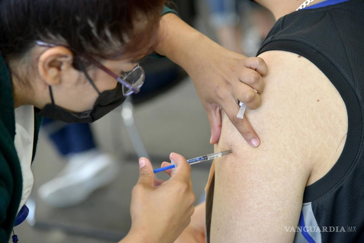 Saltillo: vacunación COVID-19 a maestros, firme pese a -4° pronosticados