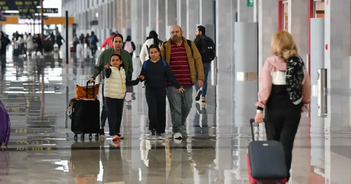 Estas son las rutas y aerolíneas afectadas por cancelación de vuelos a EU en México