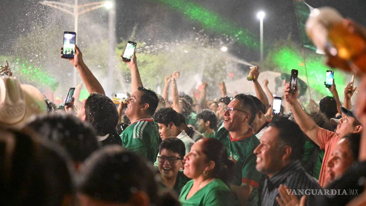 Monclova: el Tri reúne a más de 5 mil aficionados y celebraron con saldo blanco