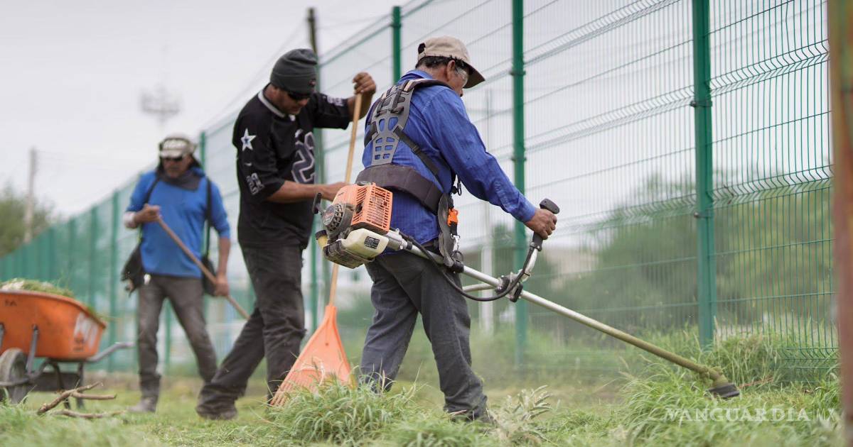 Realizan en Sabinas, Coahuila, jornada para dignificar panteones; llaman a colaborar