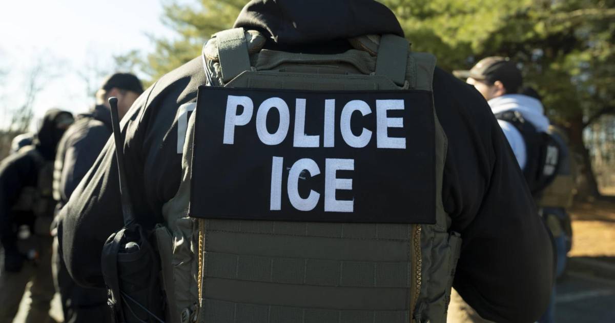 Arresta ICE a un anciano nacido en campo de refugiados y que reside en Estados Unidos desde hace más de 70 años