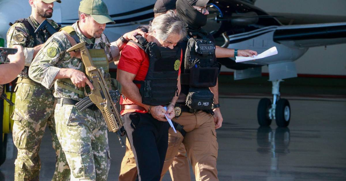 Llega Hernán Bermúdez a México; lo trasladan al penal del Altiplano