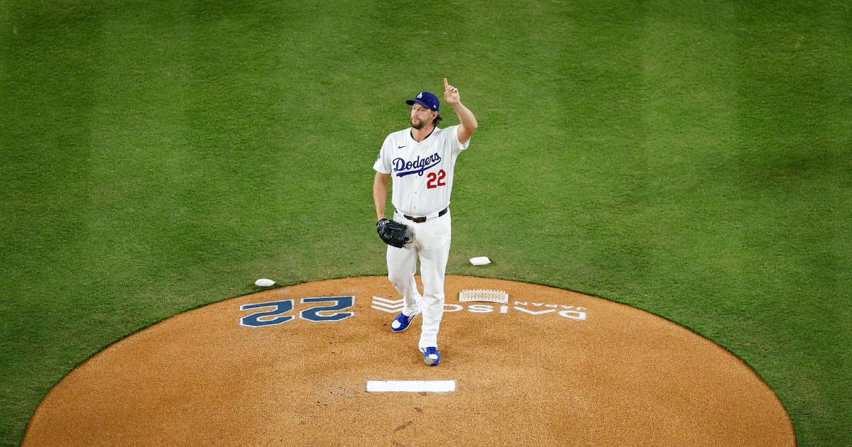 Clayton Kershaw se despide de los Dodgers con emotiva última apertura en el Dodger Stadium