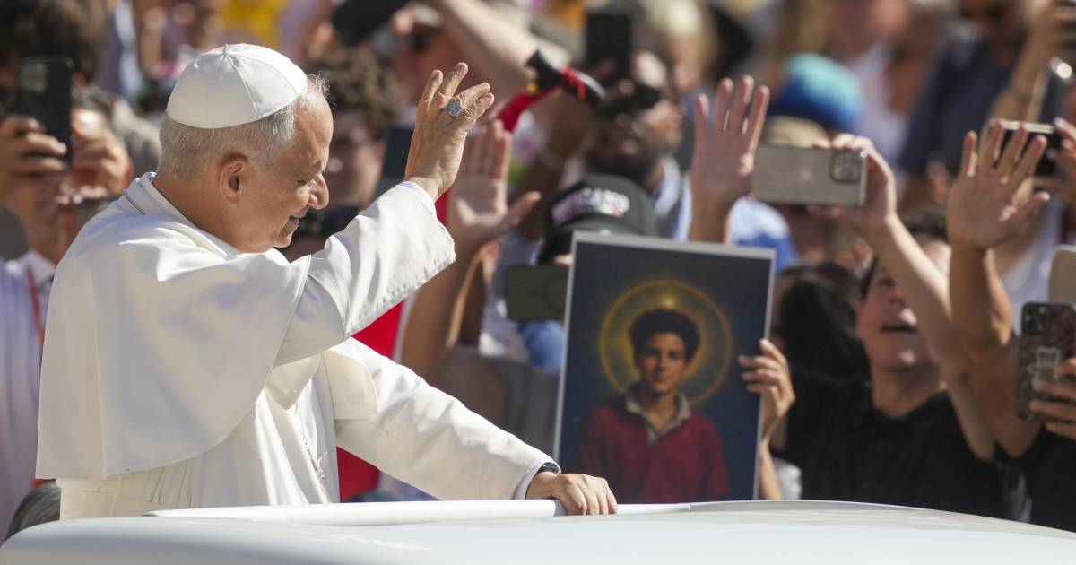Carlo Acutis, un experto informático de 15 años, será el primer santo milenial