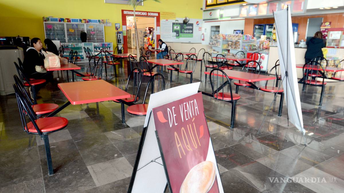 Negocios de Saltillo bajan la guardia contra la influenza; no colocan ni siquiera gel antibacterial