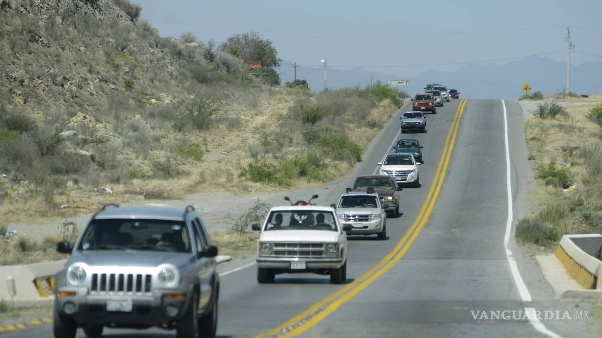 Ingresan 400 autos por hora a San Antonio de las Alazanas