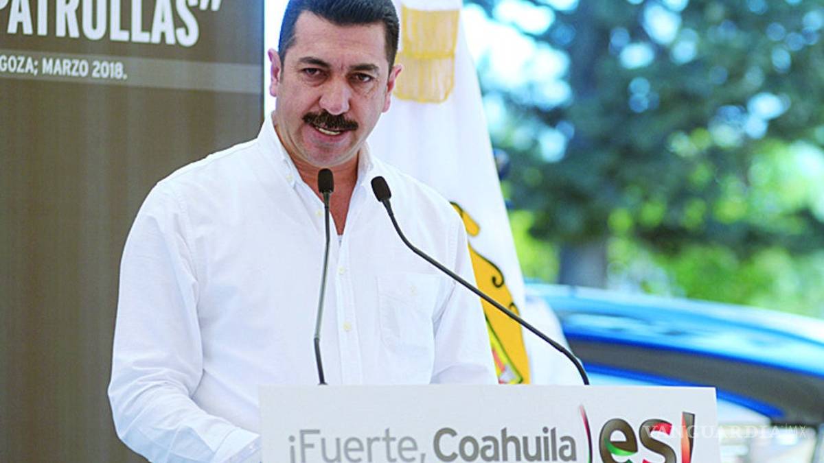 Alcalde de Arteaga tiene a cuñada y a 2 sobrinos en nómina del Ayuntamiento