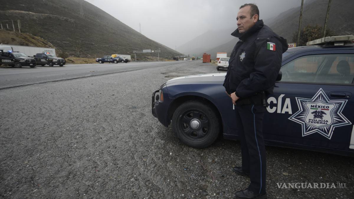 ‘Frenan’ a traileros en tramo de Los Chorros’