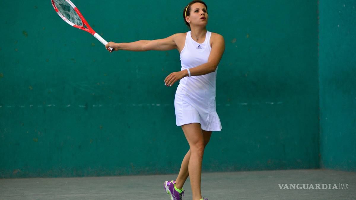 Saltillense es campeona en Nacional de Frontenis
