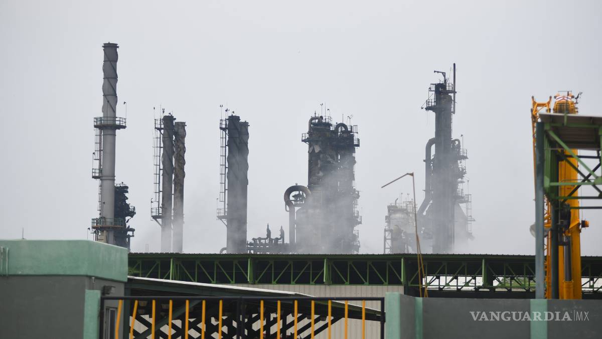 Suman 28 muertos por explosión en Pajaritos; 25 cuerpos se entregaron a familiares: Pemex