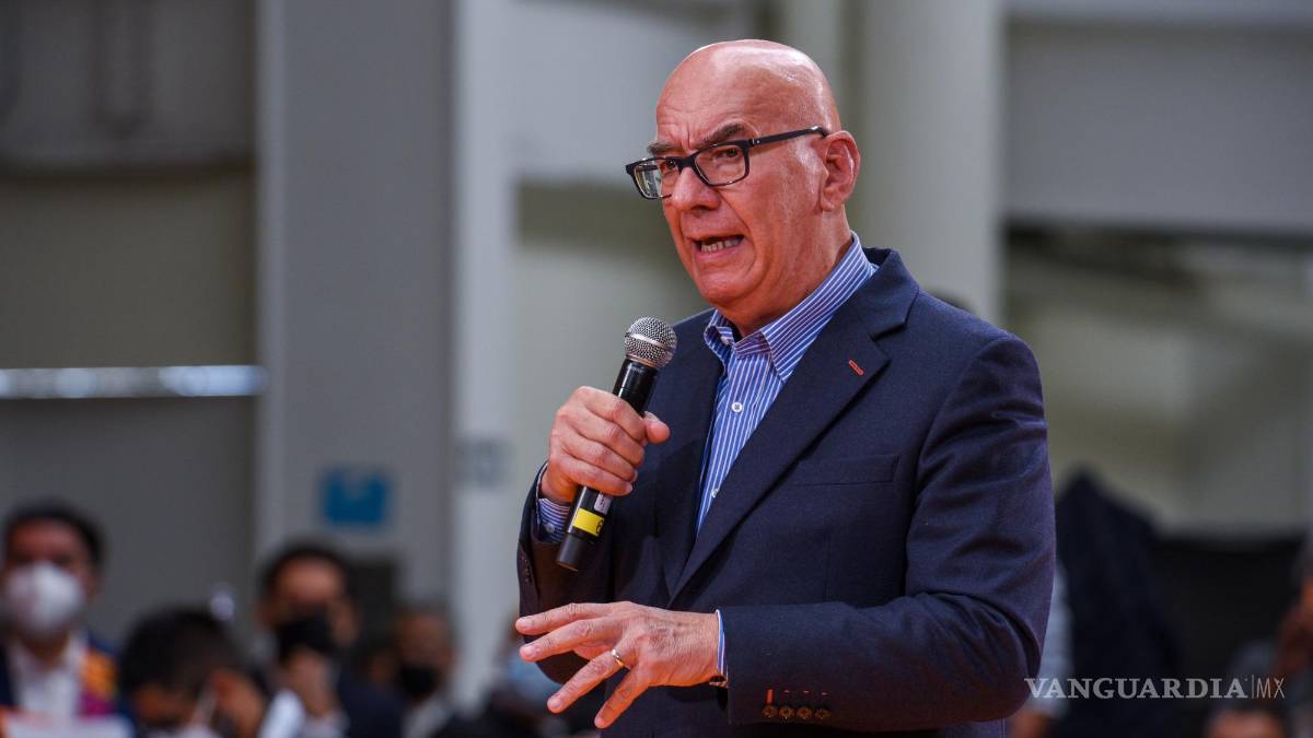 Dante Delgado niega diferencias con Enrique Alfaro tras separación de Movimiento Ciudadano