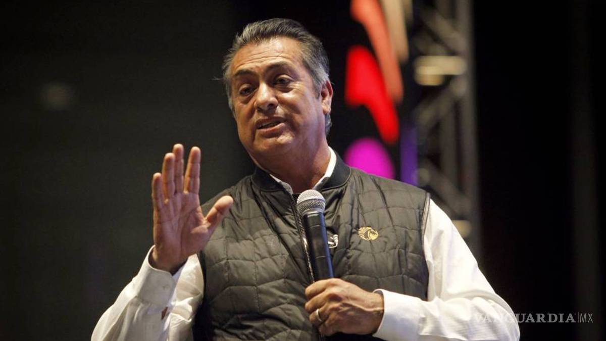 'El Bronco' lanza advertencia a transportistas que buscan recorte de corridas nocturnas en Nuevo León
