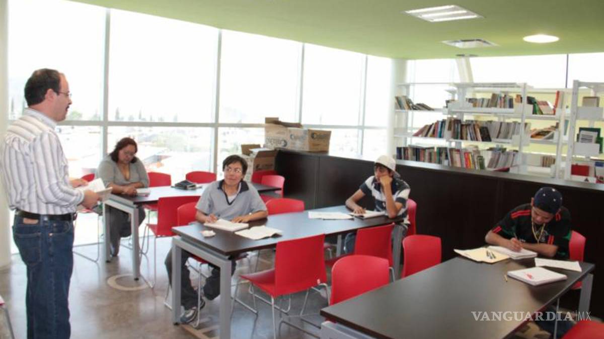 Invitan a saltillenses a cursos de computación y matemáticas