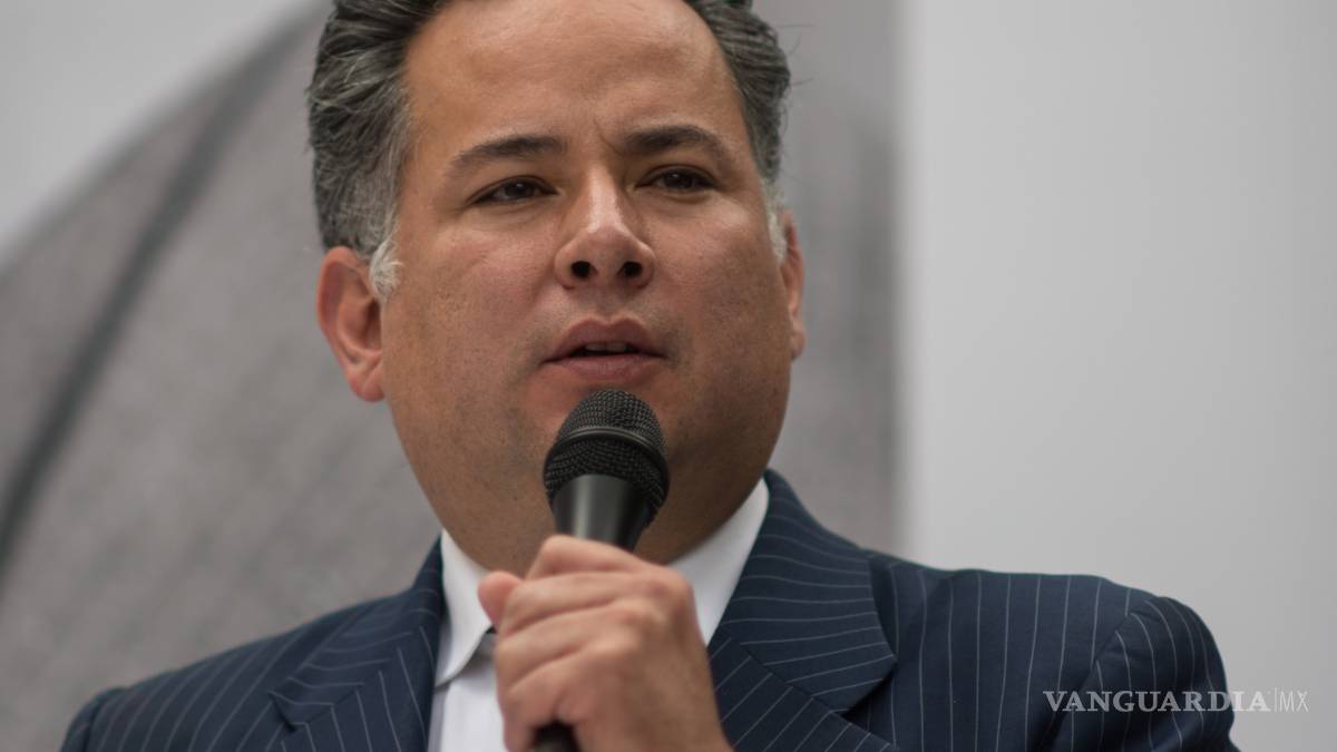 Revertiremos deficiencia de PGR en lavado de dinero: Santiago Nieto